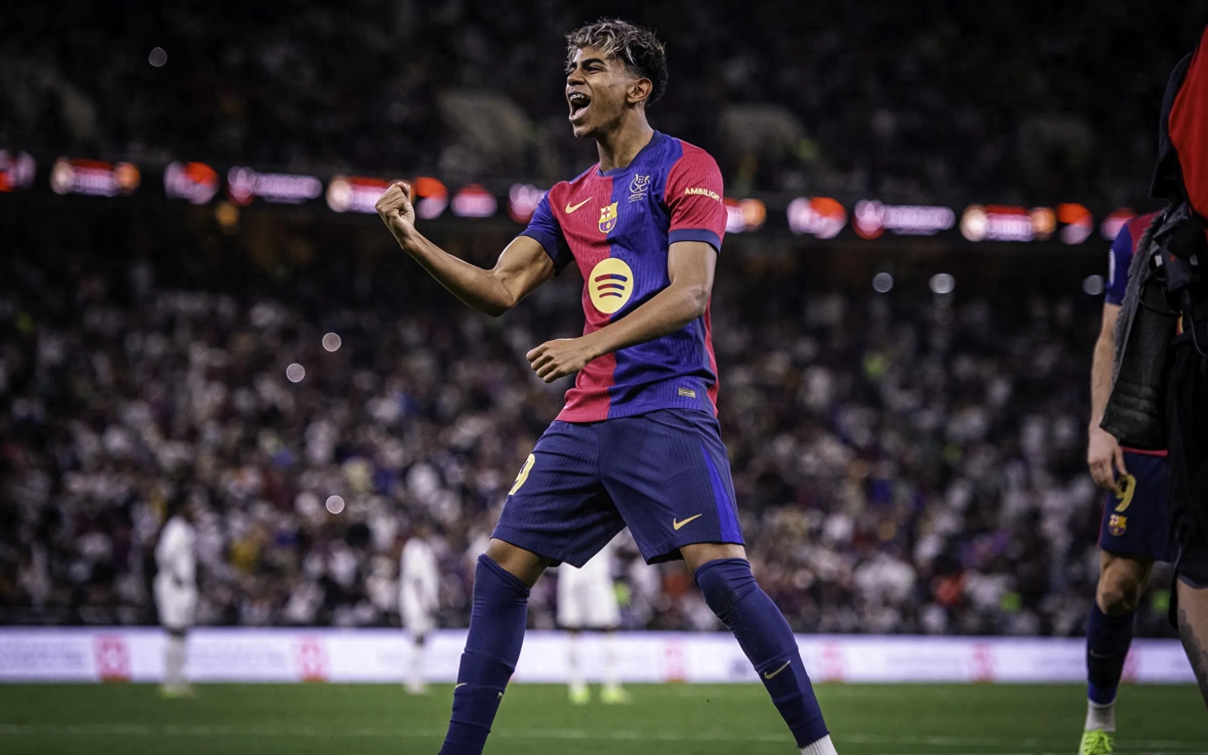 九游会-关于德罗巴新星势不可挡表现惊艳，西班牙队未来可期！的信息