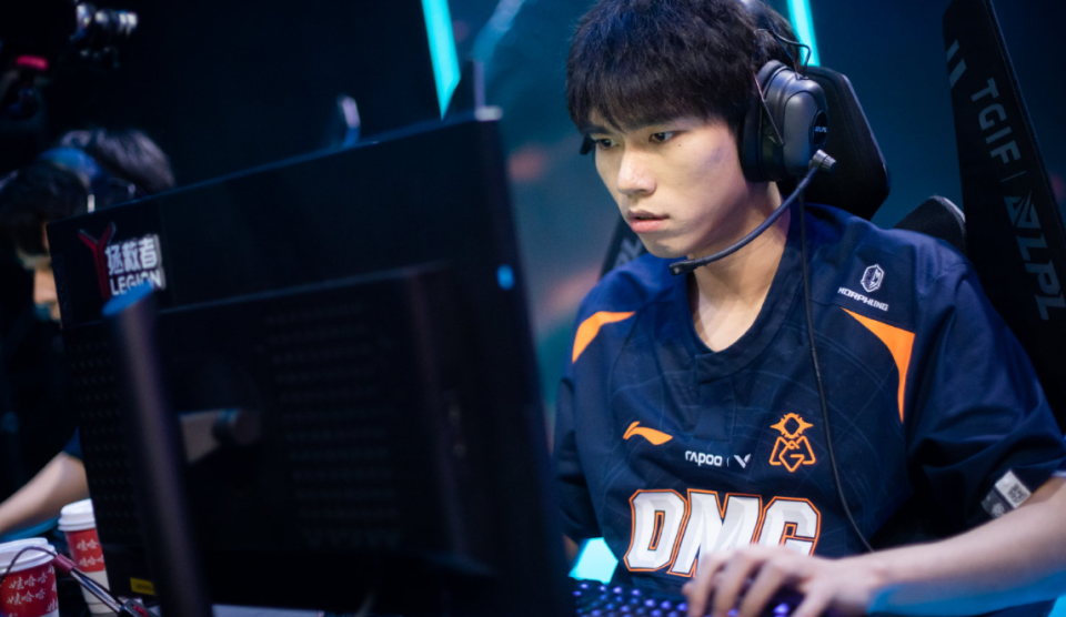 uzi对bang uzi对bang