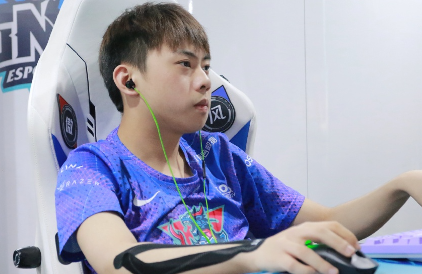 Ning回归赛场,绝杀首场状态亮眼,TES观众沸腾!的简单介绍 Ning回归赛场,绝杀首场状态亮眼,TES观众沸腾!的简单介绍